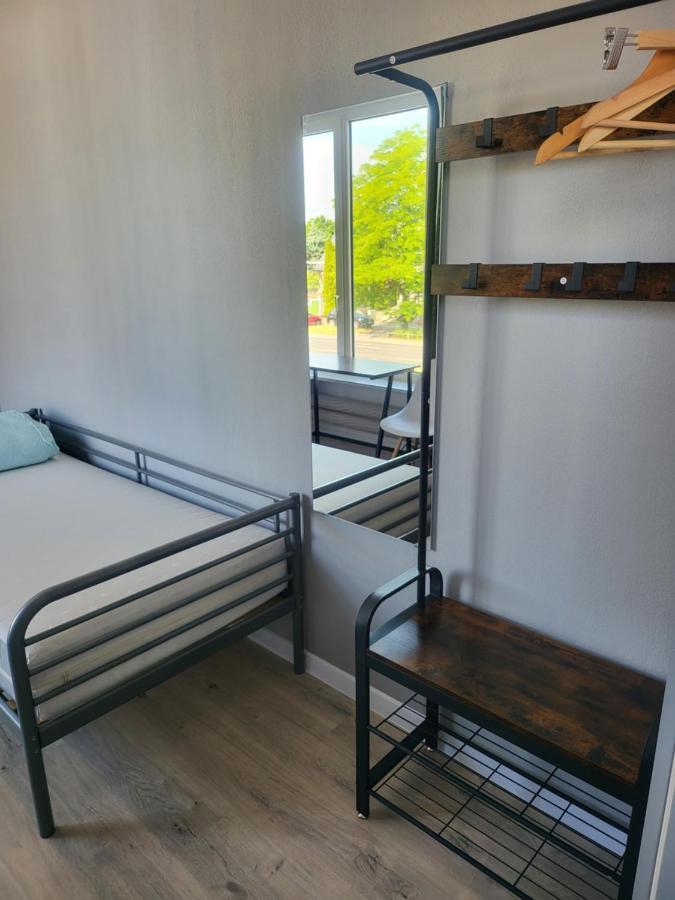 Rooms4Rest Wiertnicza - Private Rooms For Tourists - Atr Consulting Sp, Z O,O, 华沙 外观 照片