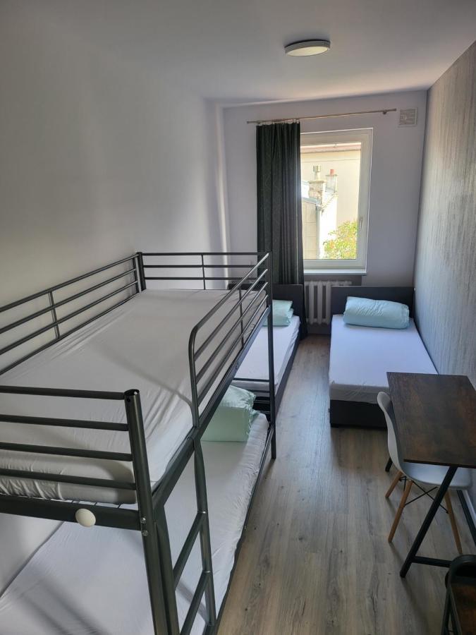 Rooms4Rest Wiertnicza - Private Rooms For Tourists - Atr Consulting Sp, Z O,O, 华沙 外观 照片