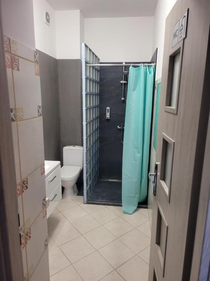 Rooms4Rest Wiertnicza - Private Rooms For Tourists - Atr Consulting Sp, Z O,O, 华沙 外观 照片