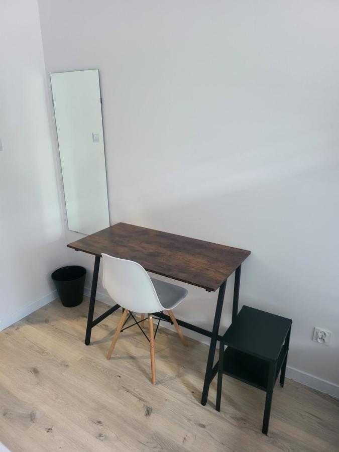 Rooms4Rest Wiertnicza - Private Rooms For Tourists - Atr Consulting Sp, Z O,O, 华沙 外观 照片