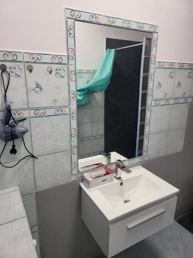 Rooms4Rest Wiertnicza - Private Rooms For Tourists - Atr Consulting Sp, Z O,O, 华沙 外观 照片