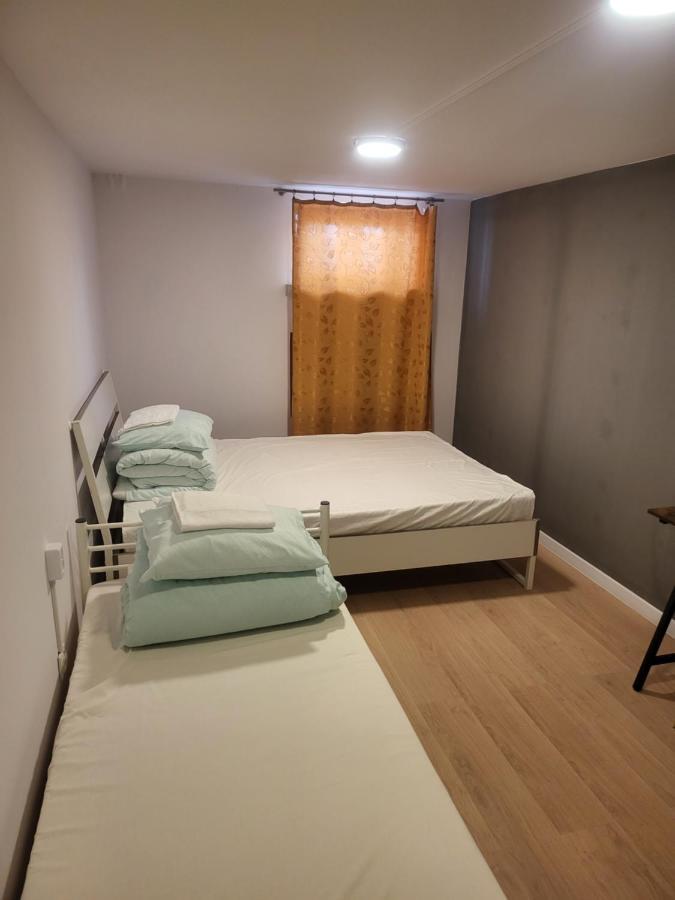 Rooms4Rest Wiertnicza - Private Rooms For Tourists - Atr Consulting Sp, Z O,O, 华沙 外观 照片