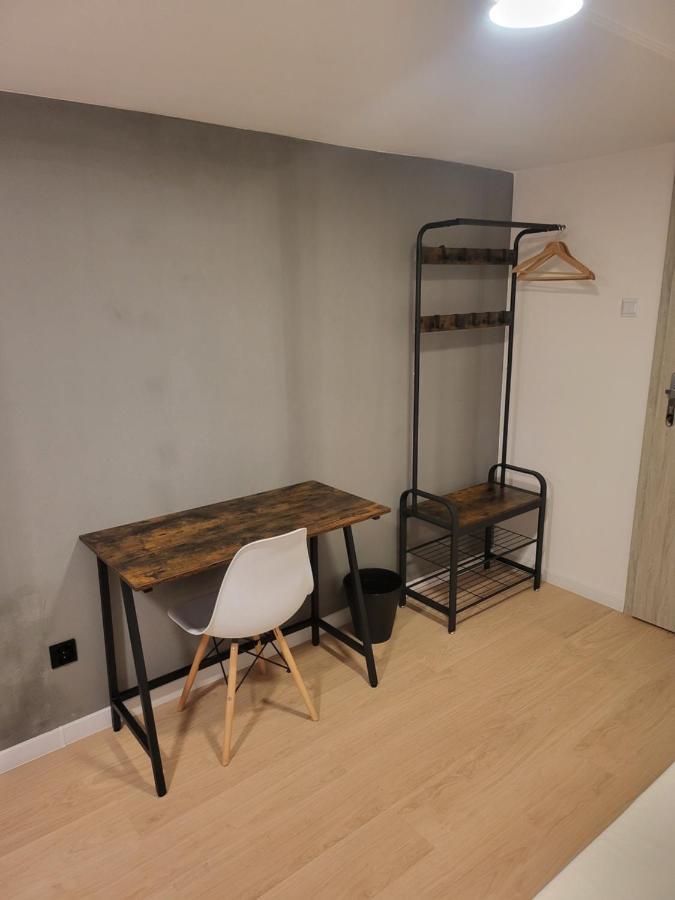 Rooms4Rest Wiertnicza - Private Rooms For Tourists - Atr Consulting Sp, Z O,O, 华沙 外观 照片